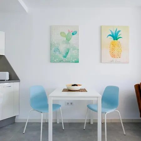 Апартаменты Carmen Sunrise, Cristianos *